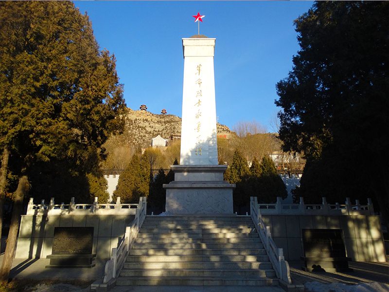 神木市革命烈士纪念碑